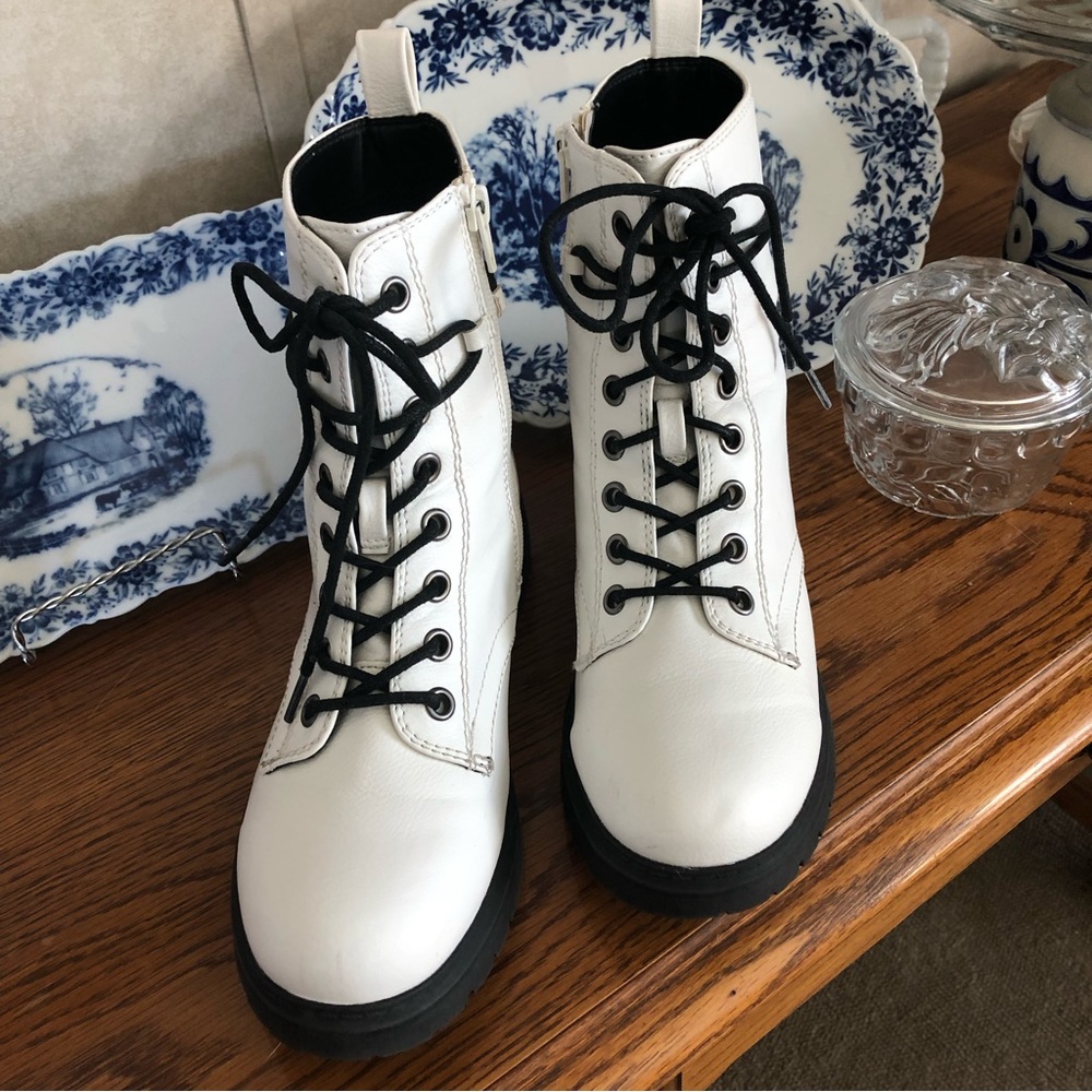 White Vegan Leather Lace Up Boots Size 8
